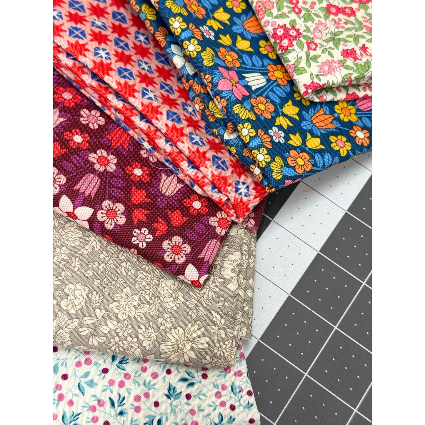 Liberty Quilting Cotton Fat Quarters 6 Pack - Love In Bloom - Bundle 5