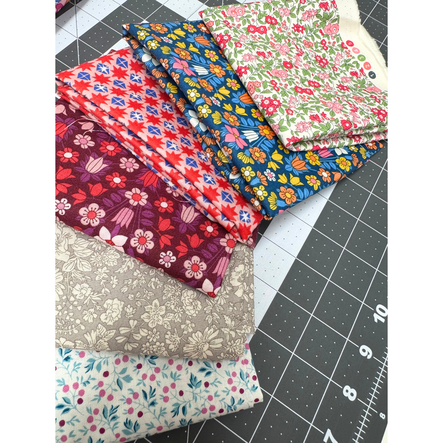 Liberty Quilting Cotton Fat Quarters 6 Pack - Love In Bloom - Bundle 5