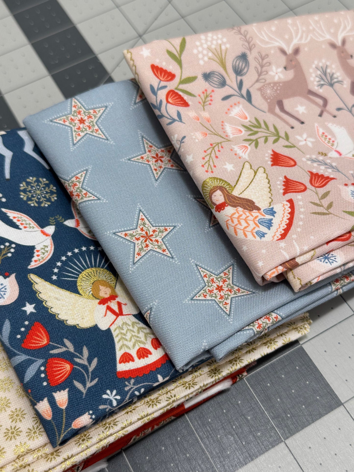 Lewis & Irene Peace and Joy 8 Fat Quarter Bundle